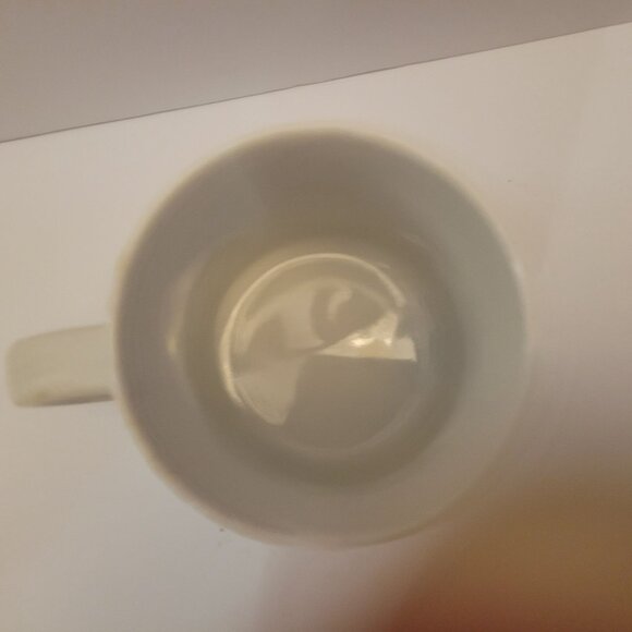 Scottie Dog Christmas Mug With Festive Wreath & Trees Design - Picture 5 of 7